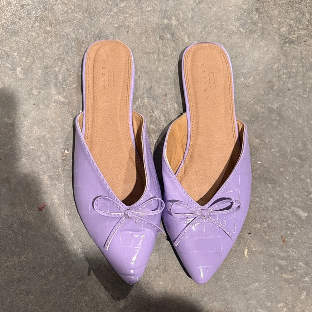 Elegant Lavender Slip-On Mules
